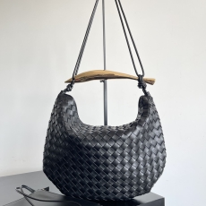 Bottega Veneta Hobo Bags